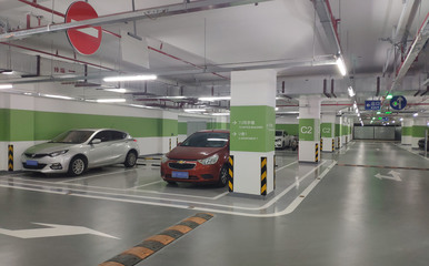 智能時代下的停車場導(dǎo)視系統(tǒng) 一體化解決方案與精細(xì)化設(shè)計(jì)